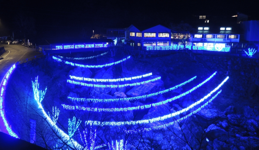 中津渓谷仁淀ブルーフェスタ（2025年撮影、提供写真）