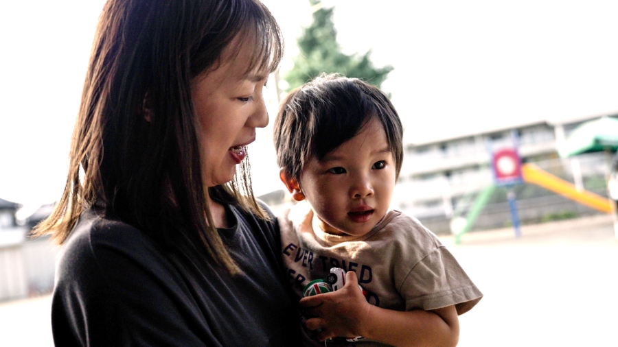 次男と保育園へ。仕事と家庭のめりはりを付けて働けています