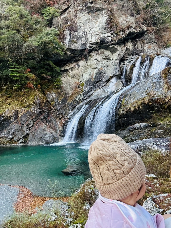 親子で滝巡りもおすすめ