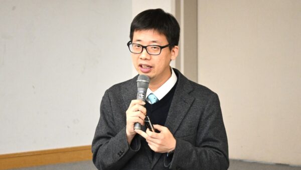 子どもの吃音…本人と吃音の話をするのはNG？「気づかないふり」ではなく「オープンに話す時代」です｜吃音とどう付き合う？吃音ドクター・菊池良和さんが語りました