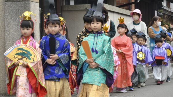 【2026年・随時更新】高知県内のひな祭り情報まとめ｜ひな人形の展示情報を紹介。マルシェ、ワークショップも楽しめます