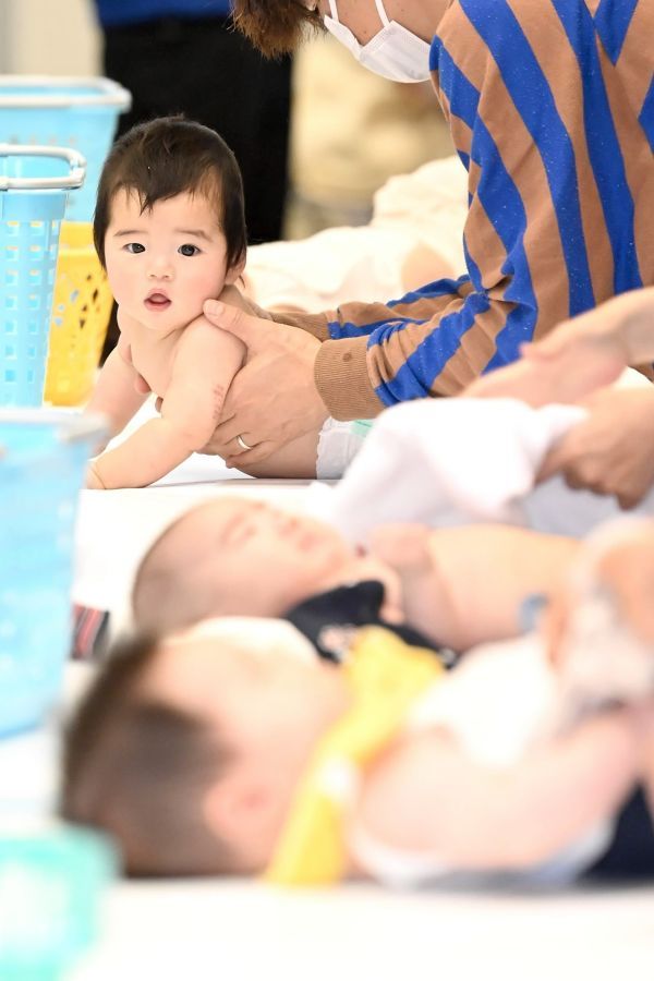 今年は 965 人が参加。赤ちゃんがずらり！