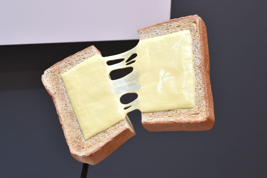 「のび～るチーズトースト」