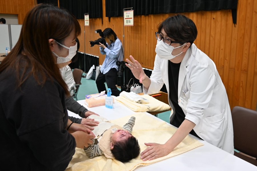 皮膚科の先生には気になるところを診てもらいました