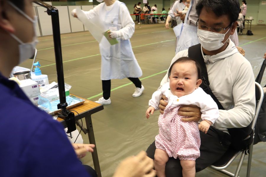 異変に気付いて「……いや～！」