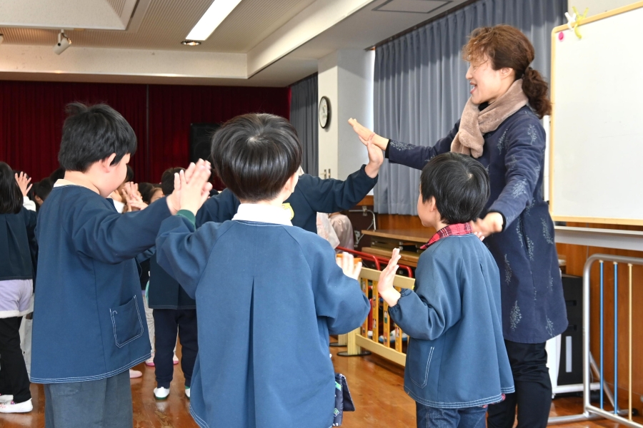 園児さんたちの普段の様子が見られるのも「らいーな」の魅力です