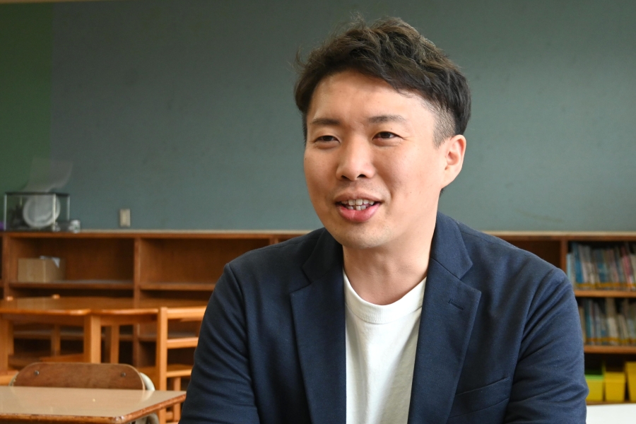 「怒ったり、泣いたりしているのを止めるのは難しい。無理に止めるのではなく、くすっと笑える関わりが一番です」