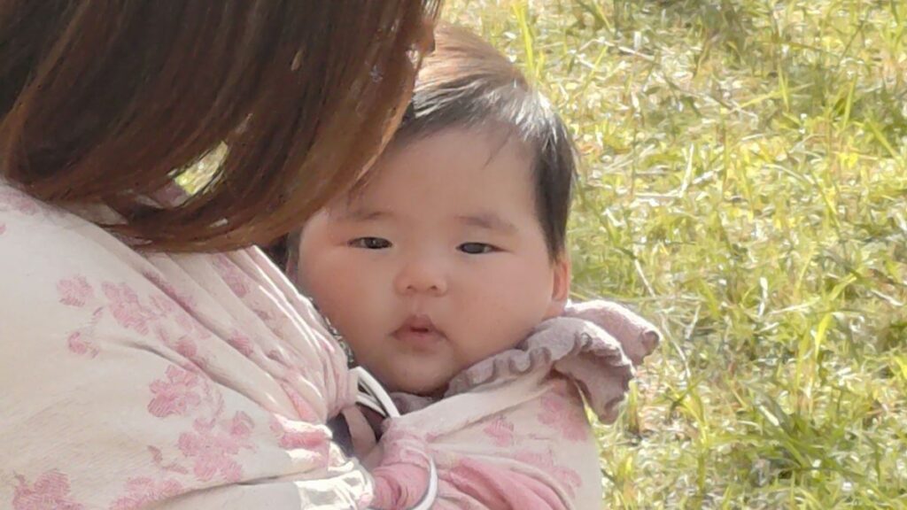 抱っこや授乳が大変…赤ちゃんの「安心」を育てる関わり方とは？｜「ゆるりとHappy子育て」⑫助産師・森木由美子さんが子育てを楽しめる知識、技術を紹介します