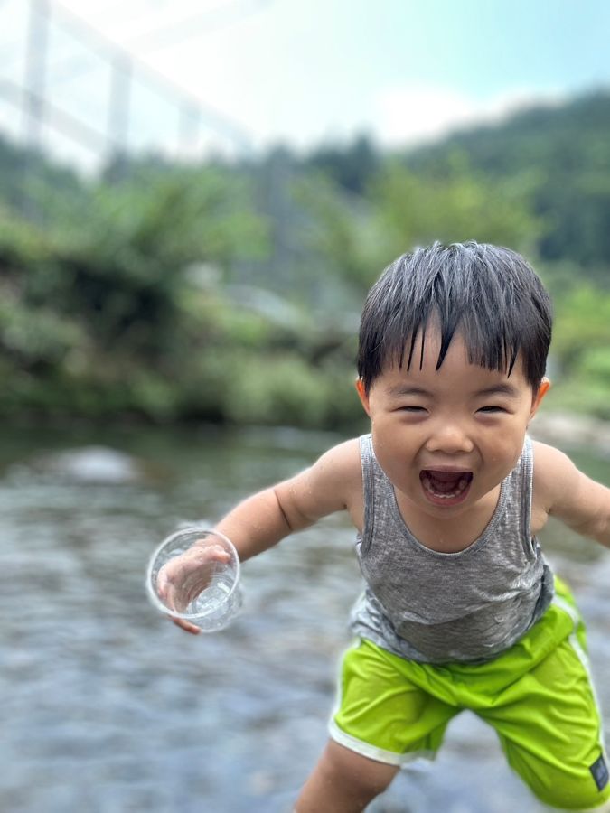 川遊びにはまってます！とにかく水が大好き