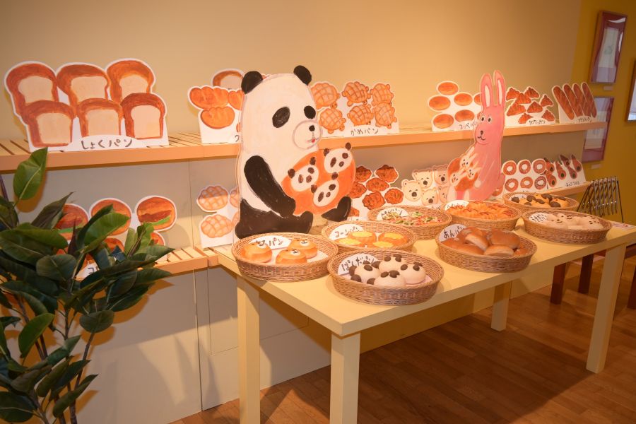 一つ一つのパンがおいしそう（©Keiko Shibata／KADOKAWA）