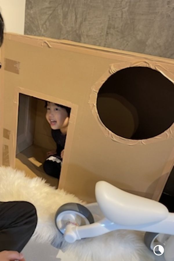 入り口からのぞいて…