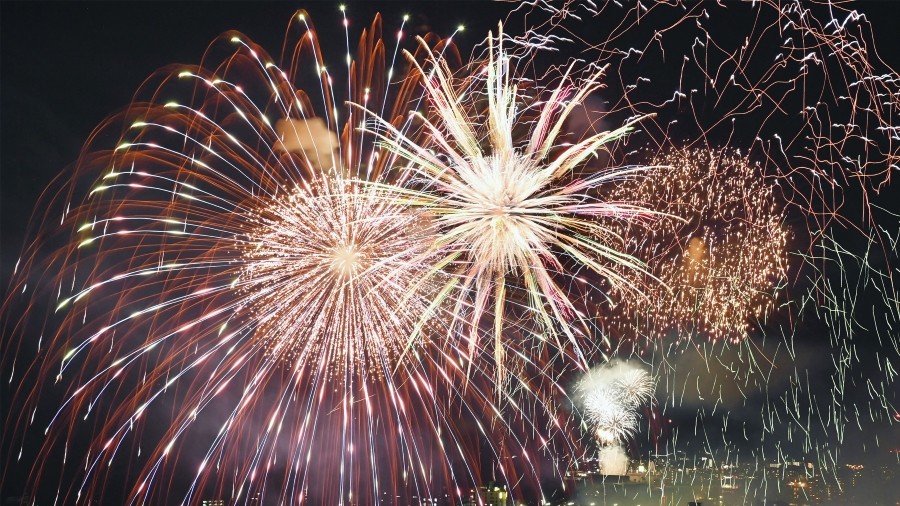 【2026年・随時更新】高知県の花火大会まとめ｜高知県内の花火大会の日時、場所、見どころ、駐車場などの情報を紹介します