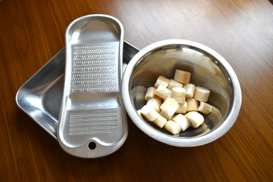 レトロなすりおろし器でも楽々！