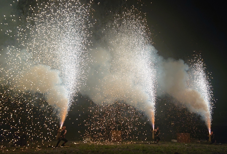 室戸手筒花火大会（2025年9月14日掲載）