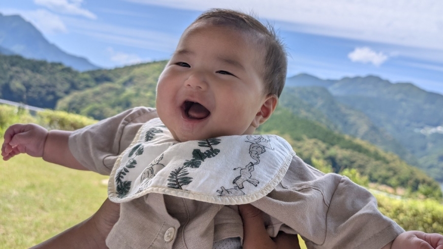 赤ちゃんの名前の由来と保護者からのメッセージをご紹介 | お誕生おめでとう(高知新聞2026年8月28日掲載分)
