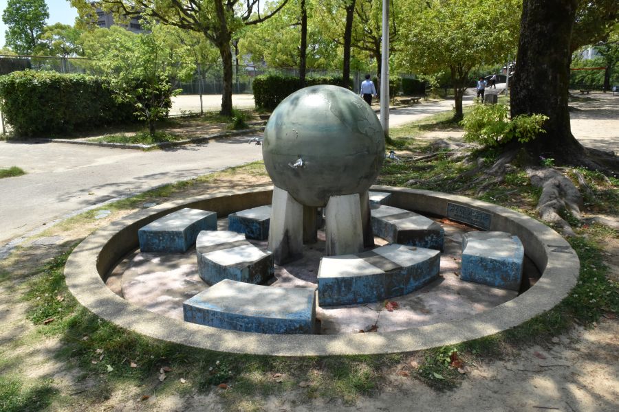 ユニークなデザインの水場です