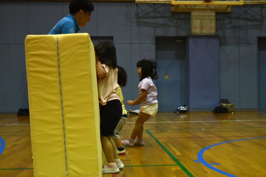 壁の前でストップできるかな？