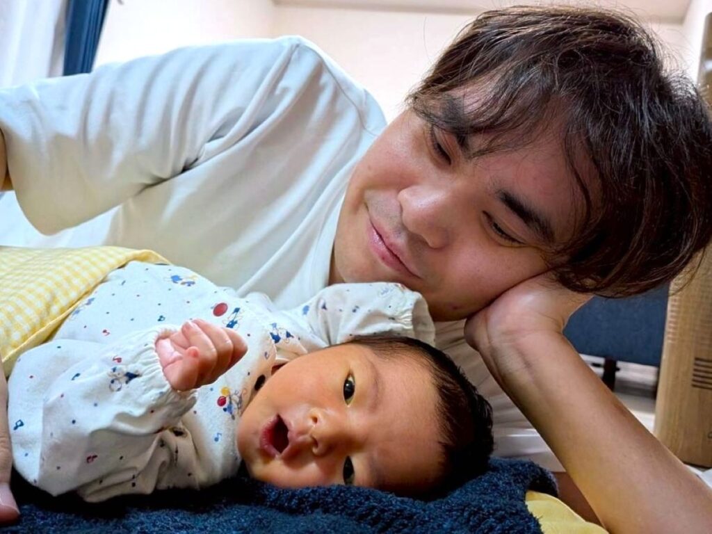 育児は大変ですが、息子の笑顔を見れば疲れが吹っ飛びます